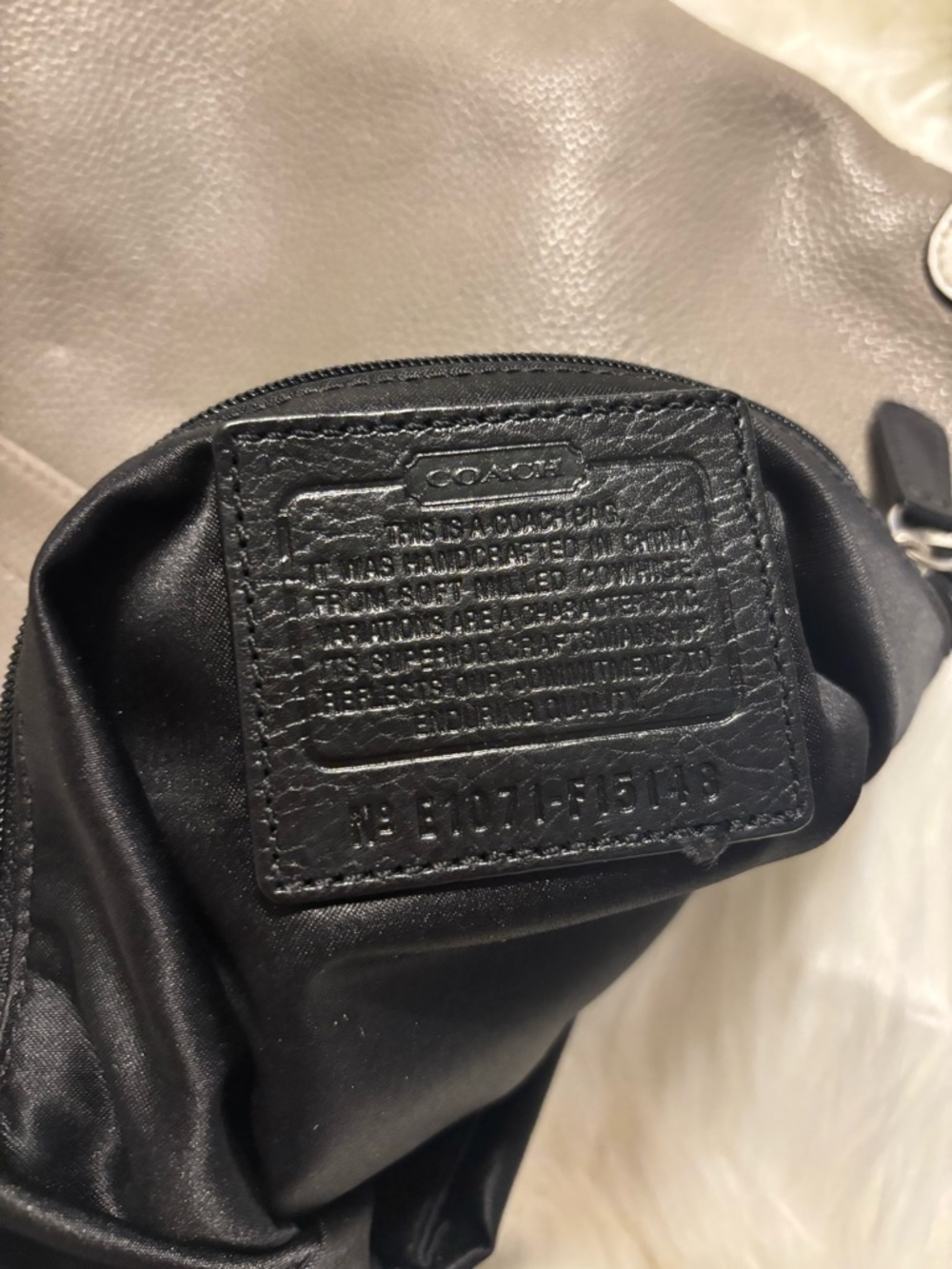 Coach Laura Y2K Gray, White & Silver Hobo Bag - Picture 3 of 10